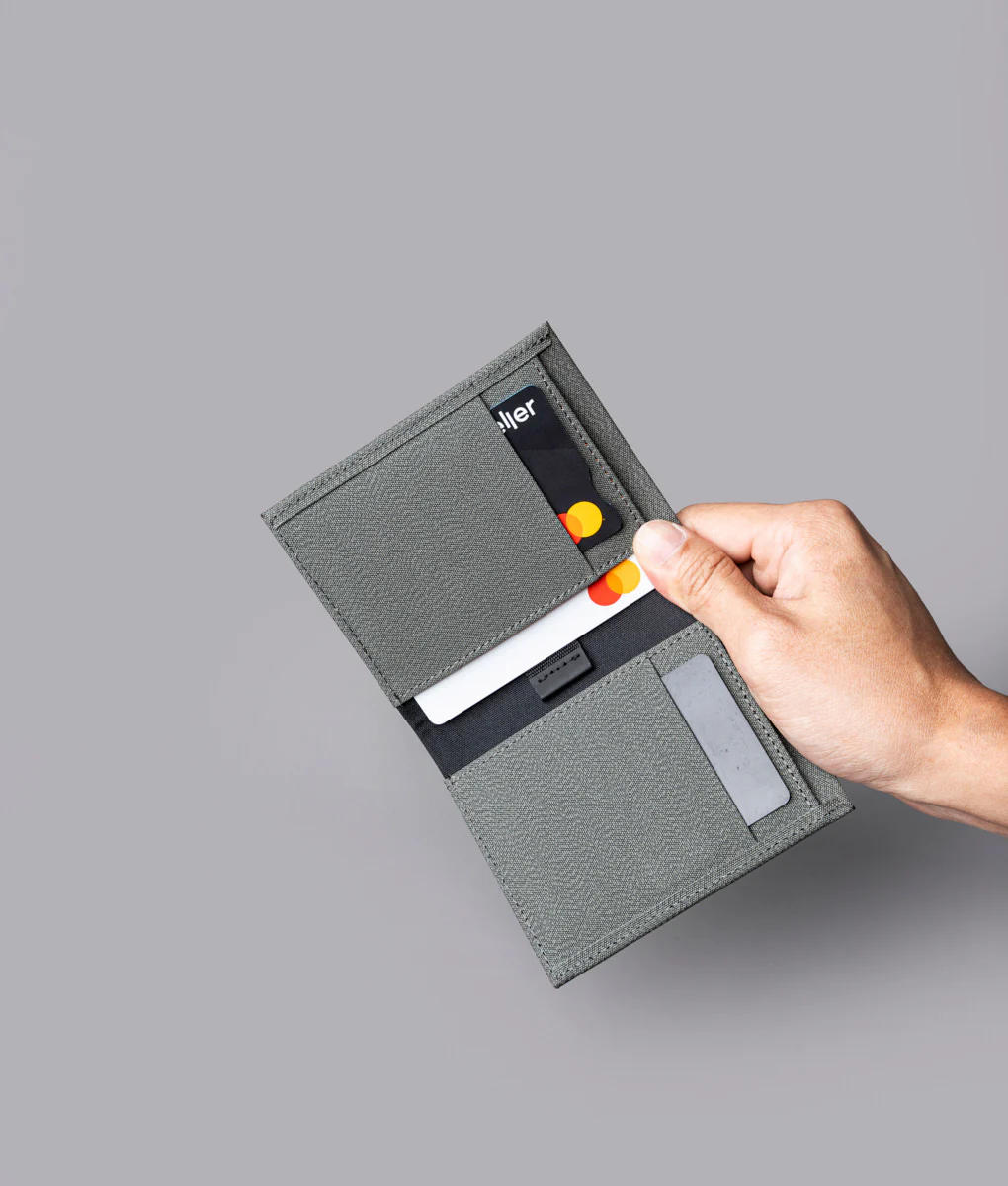 ARK Bifold Cash Wallet - Image 25