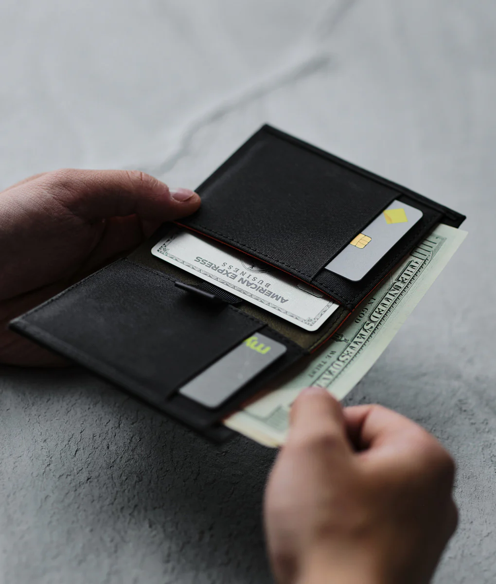 ARK Bifold Cash Wallet - Image 6