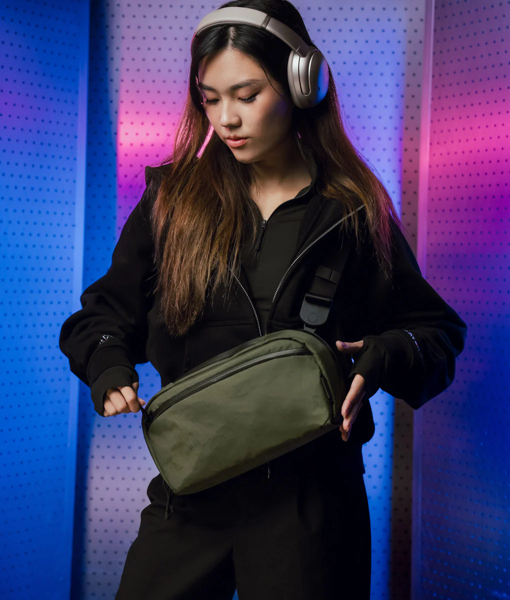 Eclipse Gaming Sling - Image 77