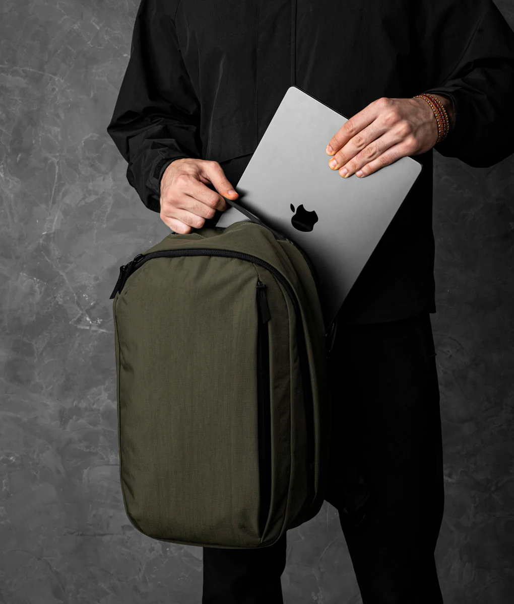 Metro Backpack Pro - Image 23