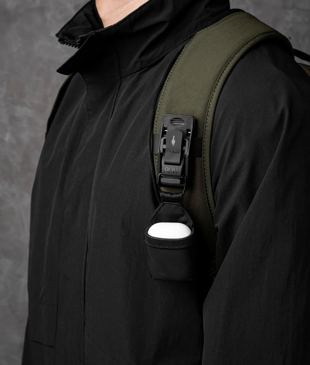 Metro Backpack Pro - Image 25