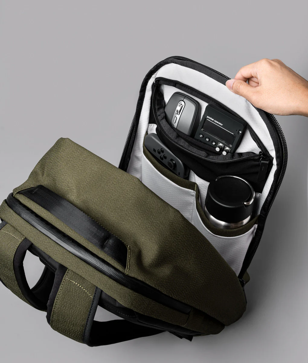 Metro Backpack Pro - Image 87