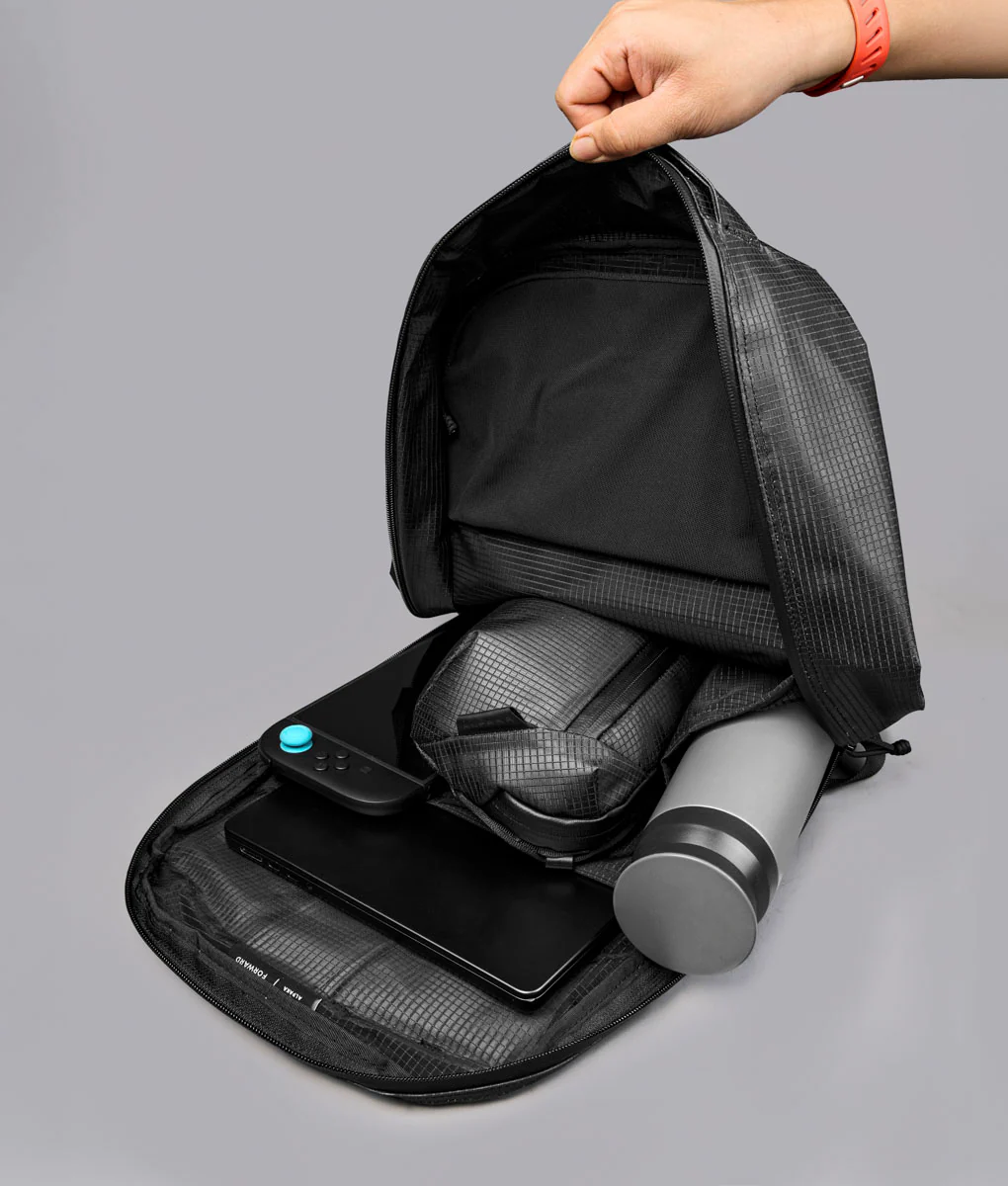 Momentum Backpack - Image 10