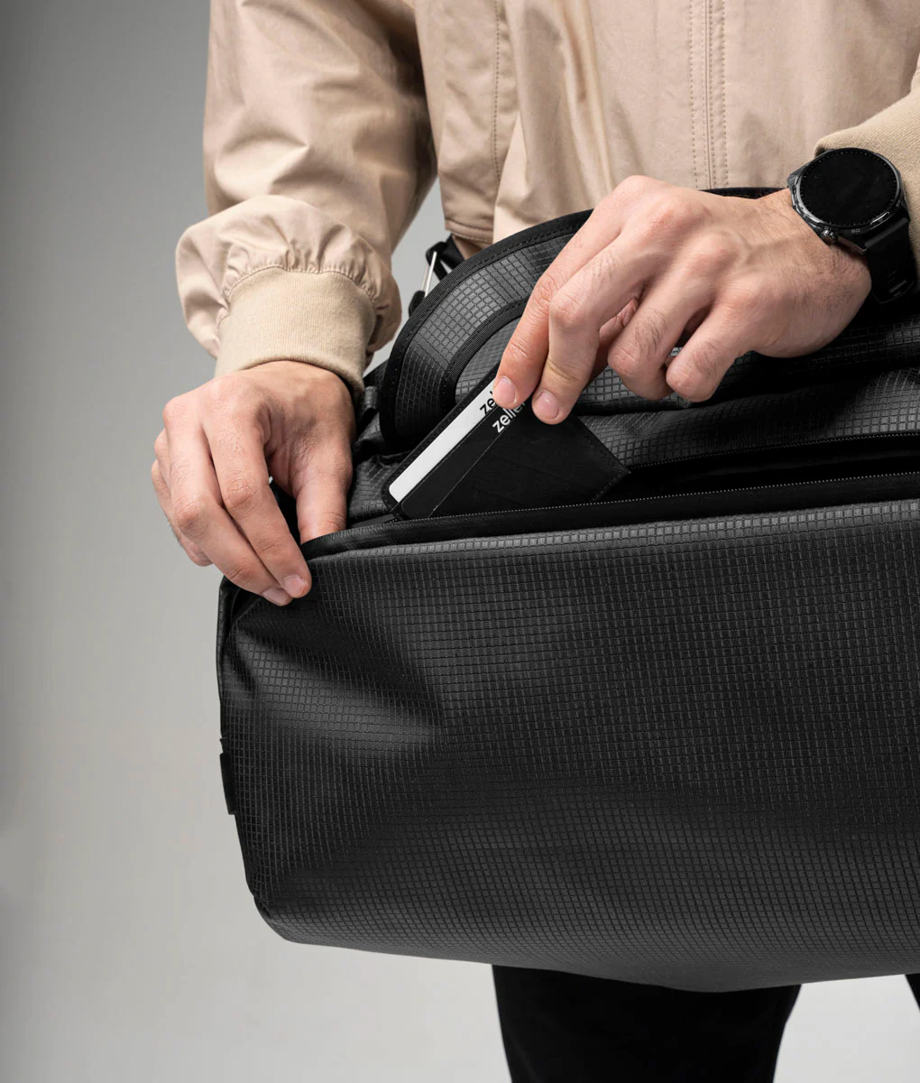 Momentum Duffel - Image 5