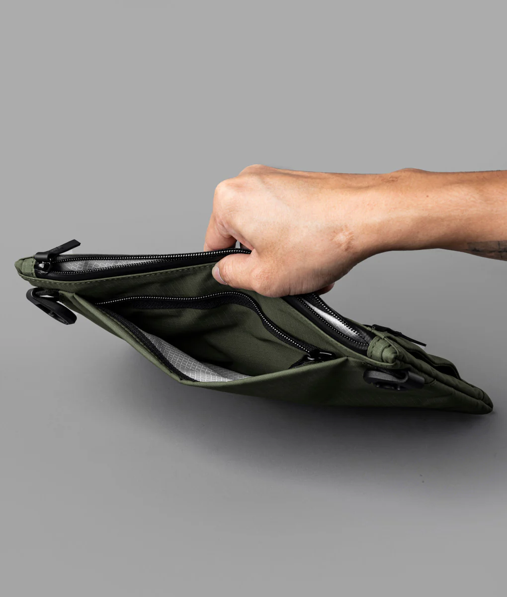 Zip Pouch Max V2 - Image 21