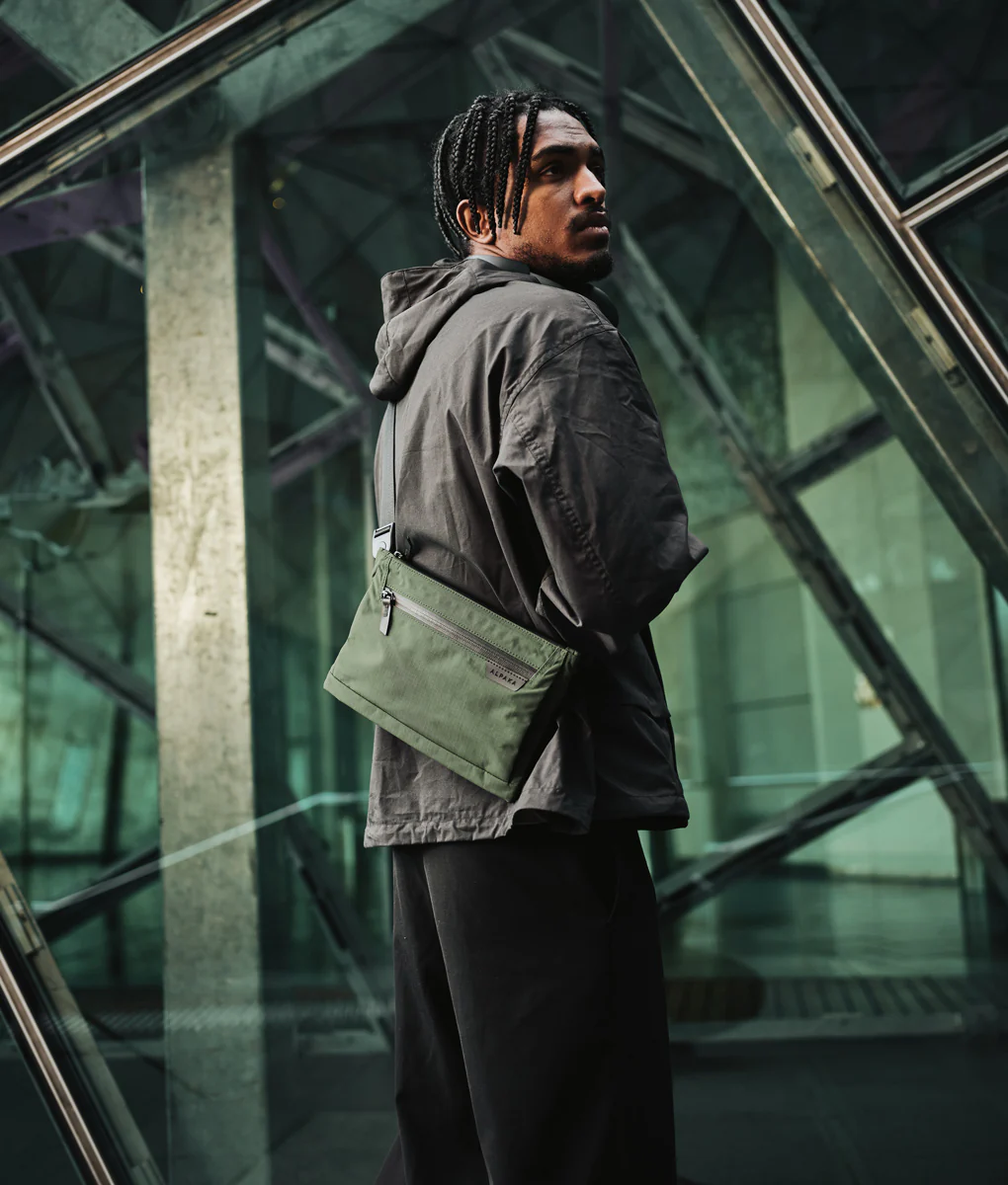 Zip Pouch Max V2 - Image 23