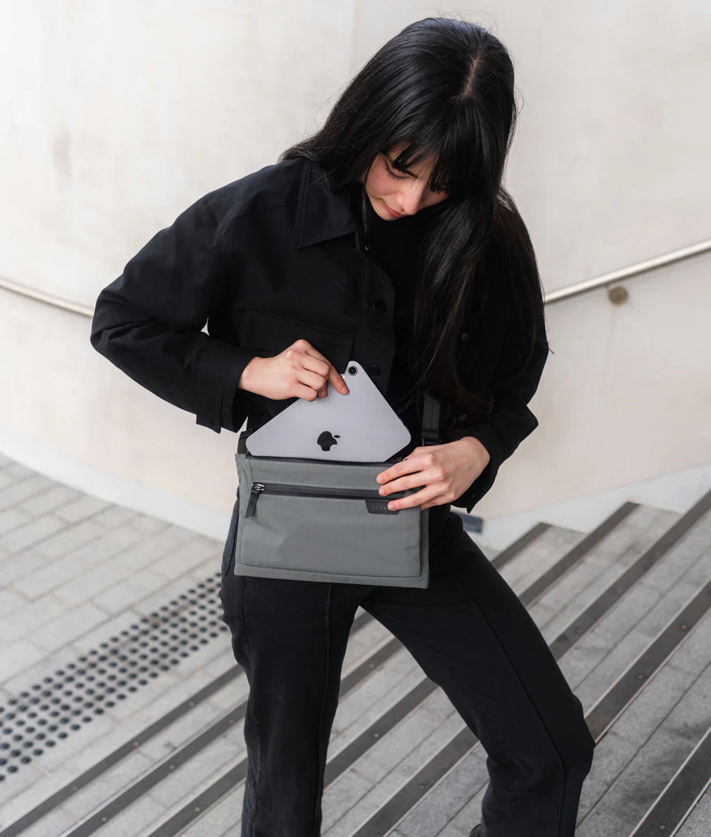 Zip Pouch Max V2 - Image 26