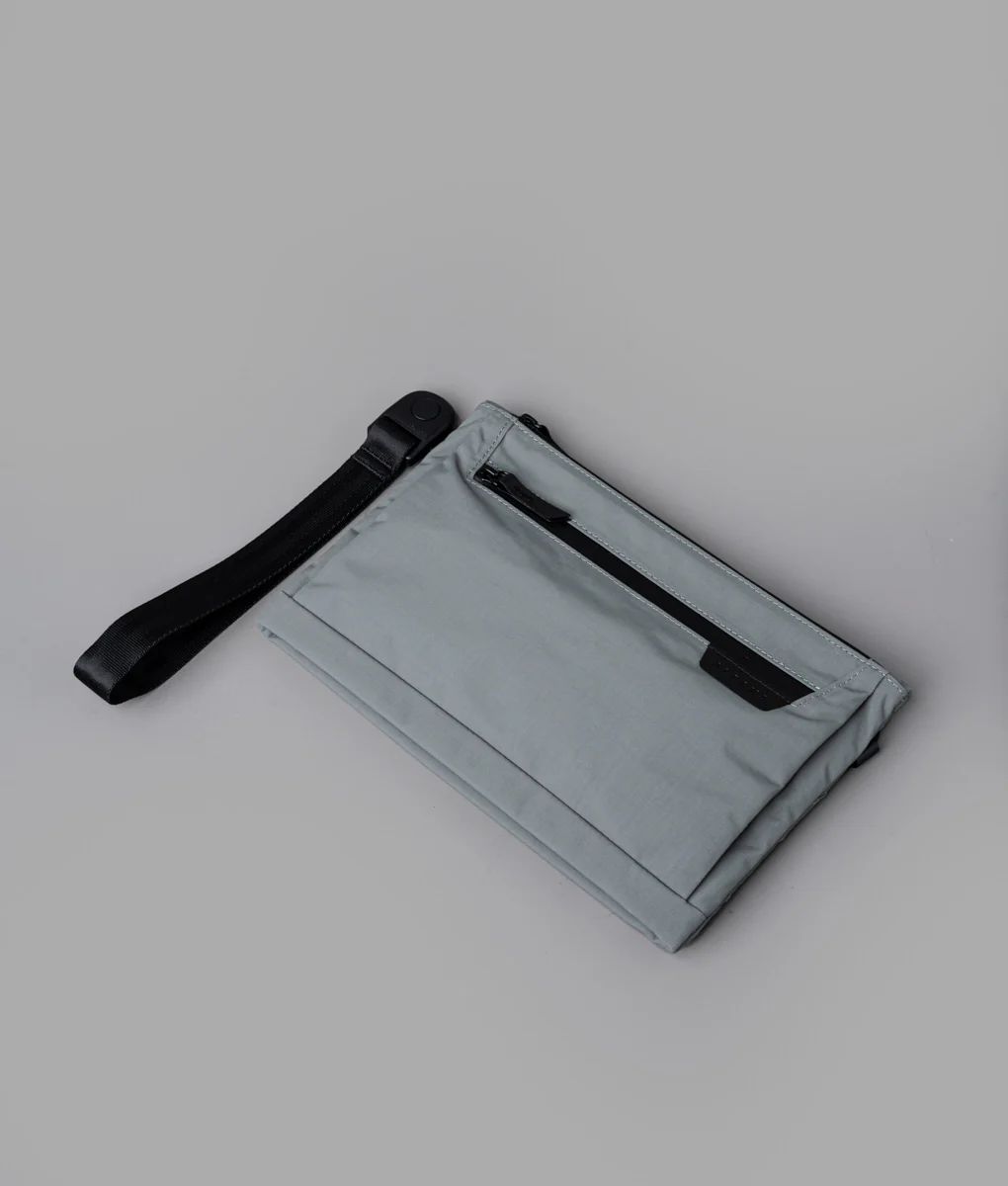 Zip Pouch Max V2 - Image 33